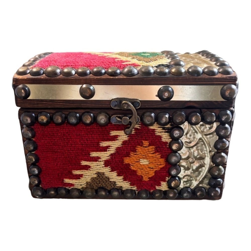 Vintage jewelry box made of solid wood and an authentic Turkish rug,cigar box